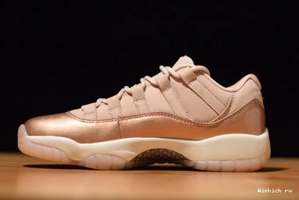 (W) GOLD JORDAN LOW ROSE RETRO - 11 1104